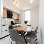 Lägenhet Luxury D - Two Bedroom With Terrace A1 *
