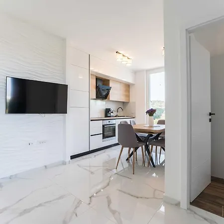 Apartamento Luxury D - Two Bedroom With Terrace A1 *