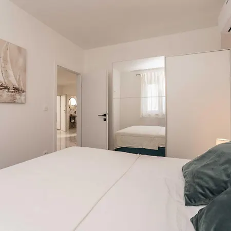 Apartment Luxury D - Two Bedroom With Terrace A1 Bibinje