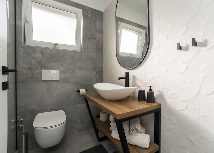 아파트 Luxury D - Two Bedroom With Terrace A1